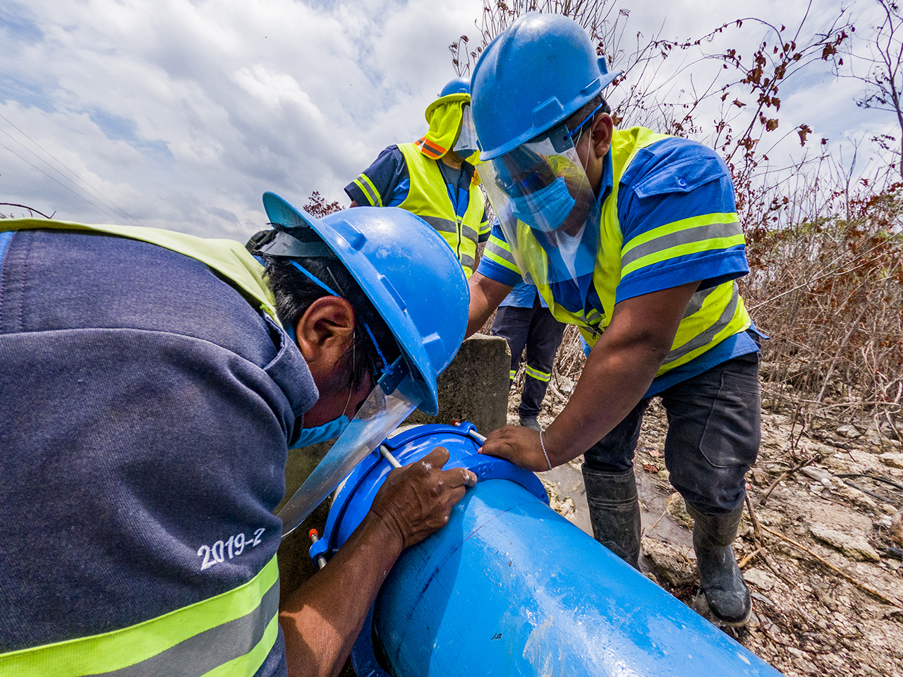 REALIZA AGUAKAN TRABAJOS DE MANTENIMIENTO EN SOLIDARIDAD