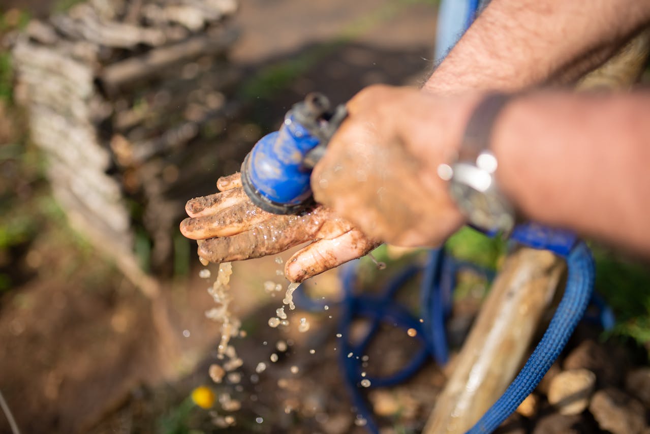 Cómo evitar sedimentos en el agua después de un corte de agua