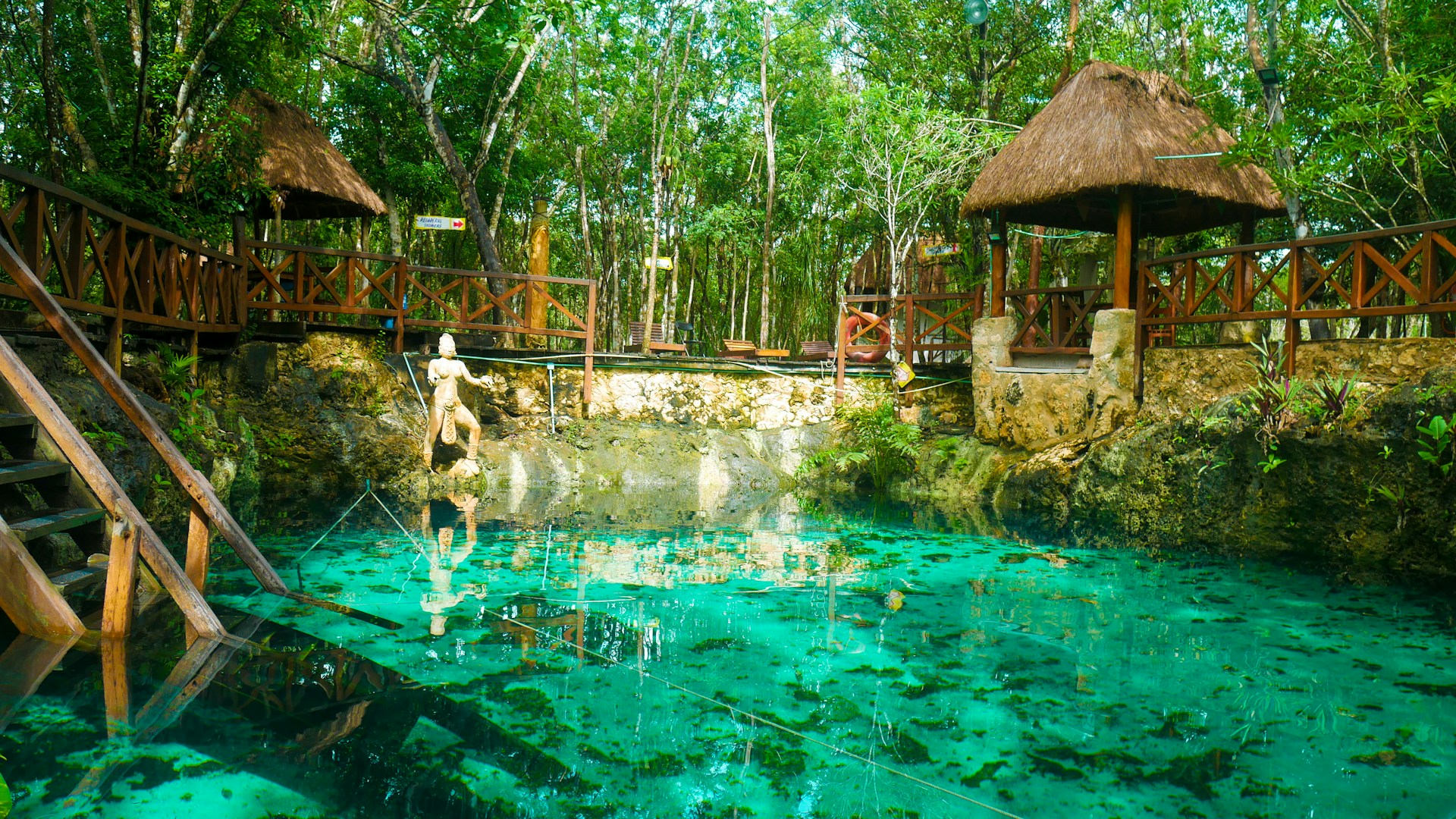 ¿Lo conoces? El dios maya que ronda los cenotes y protege el agua y la lluvia