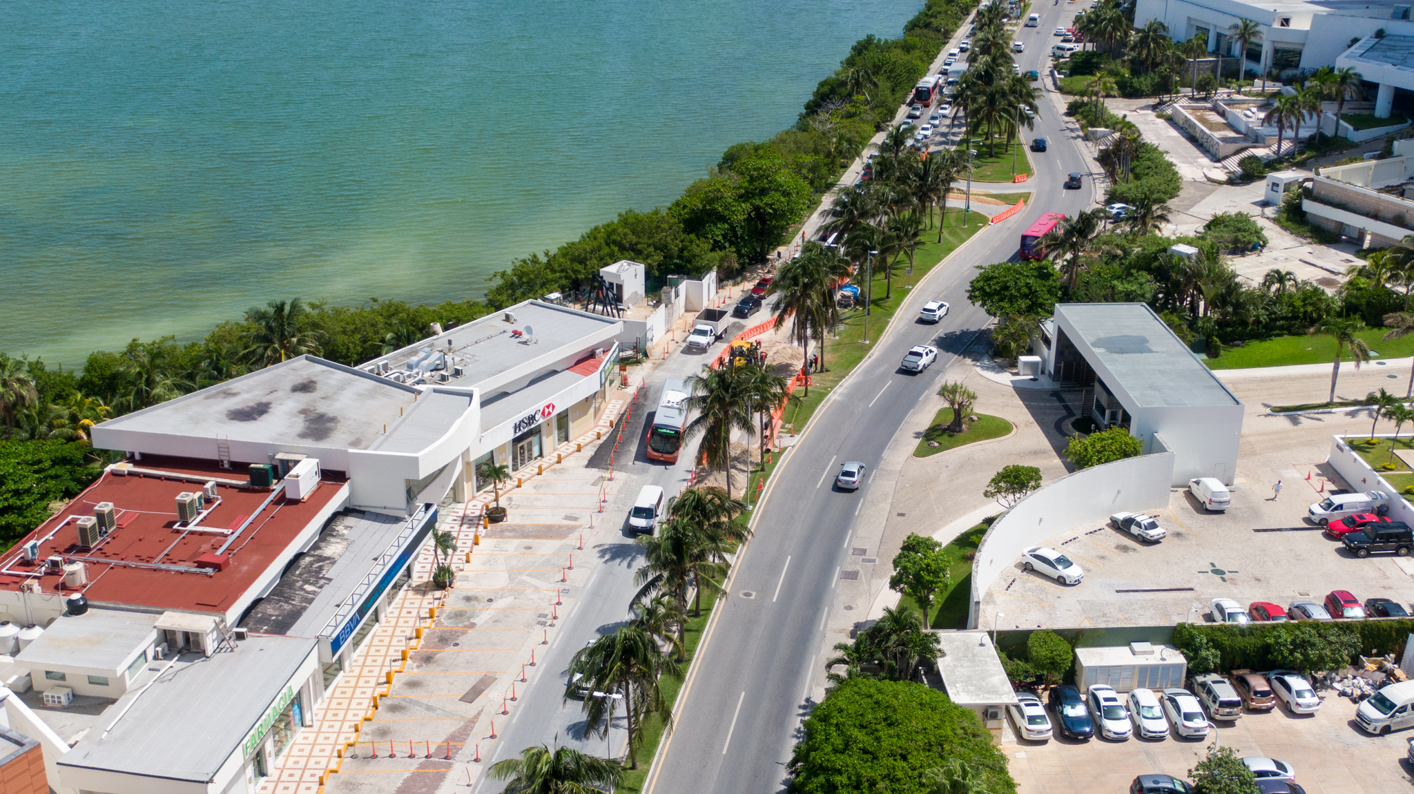 AGUAKAN ANUNCIA POSIBLES AFECTACIONES EN EL SUMINISTRO DE AGUA POTABLE EN LA ZONA HOTELERA DE CANCÚN