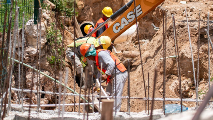 Obras en la red de agua potable en Playa del Carmen
