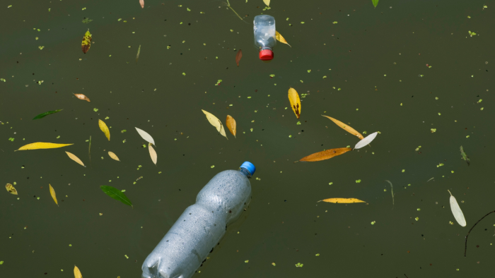cómo evitar la contaminación del agua en casa