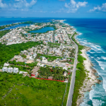 Tanque de almacenamiento de 1,000 m³ para agua tratada por ósmosis inversa en Isla Mujeres aguakan