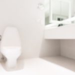 ahorrar agua en el baño