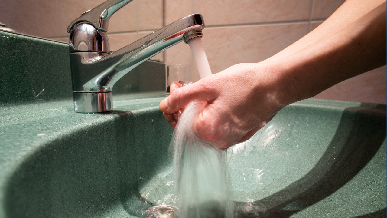 Presurizador de agua: qué es, cómo funciona y cuándo conviene instalar uno en casa