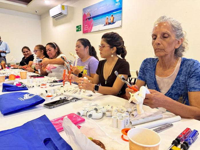 Participantes del Taller de Plomería de Aguakan.