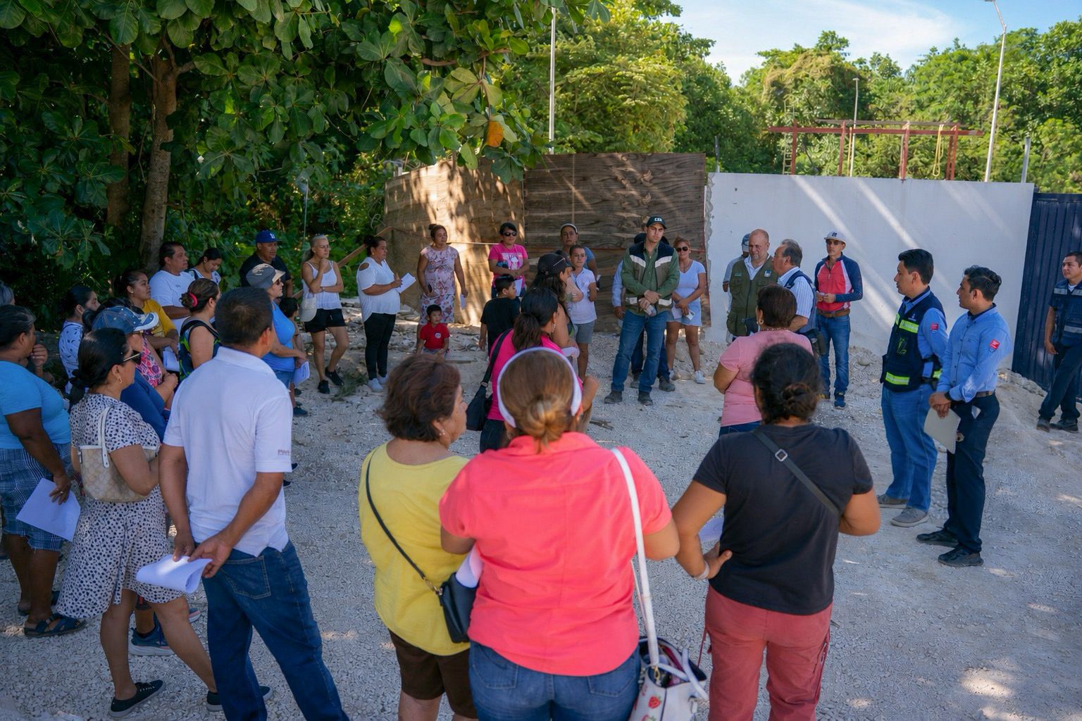 Aguakan impulsa el diálogo con la comunidad y presenta avances del proyecto de alcantarillado en Puerto Morelos