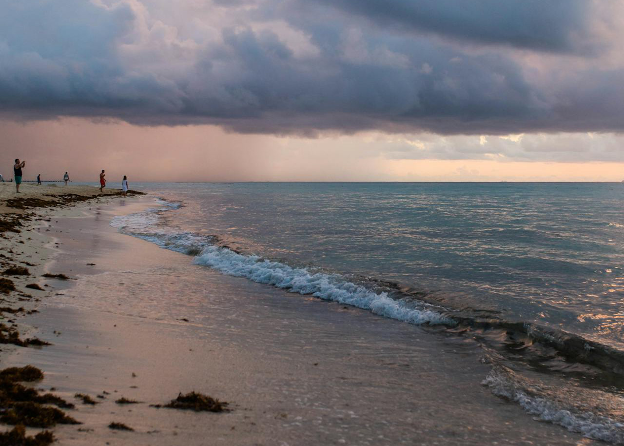 Temporada de lluvias en Quintana Roo: cómo evitar drenajes tapados