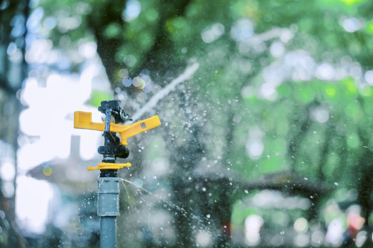 ¿Qué es el reciclaje de agua y cómo ayuda a enfrentar la escasez hídrica?